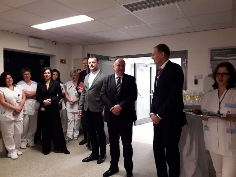 Ve Fakultní nemocnici Olomouc se otevřelo nové oddělení