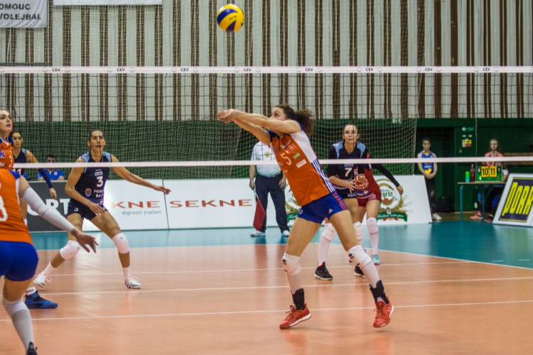FOTOGALERIE: Olomoucké volejbalistky padly s Rumunkami v odvetném utkání Evropského poháru