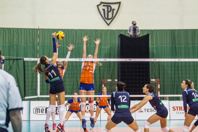 FOTOGALERIE: Olomoucké volejbalistky padly s Rumunkami v odvetném utkání Evropského poháru