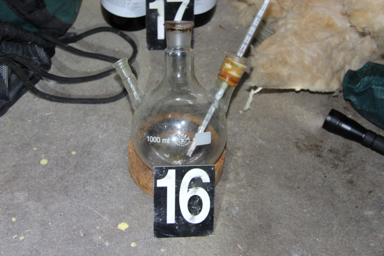 Policisté odhalili varnu drog na Semilsku