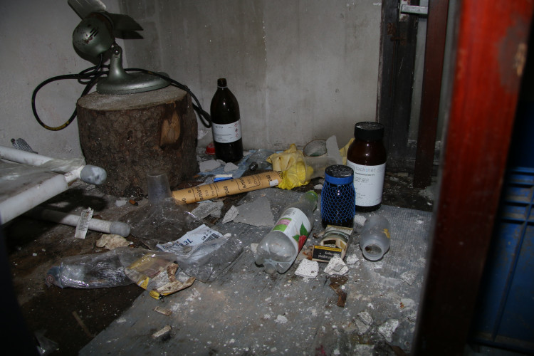 Policisté odhalili varnu drog na Semilsku