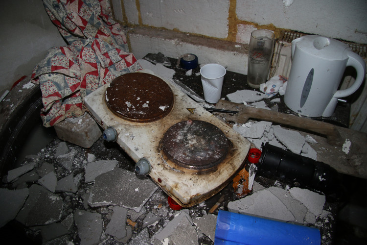 Policisté odhalili varnu drog na Semilsku