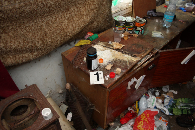 Policisté odhalili varnu drog na Semilsku