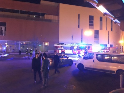 Hasiči zasahují ve Foru