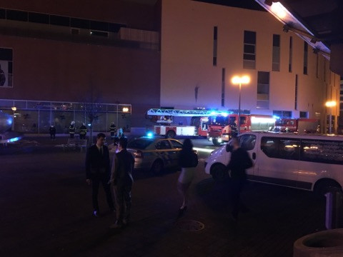 Hasiči zasahují ve Foru