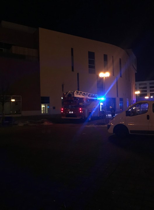 Hasiči zasahují ve Foru