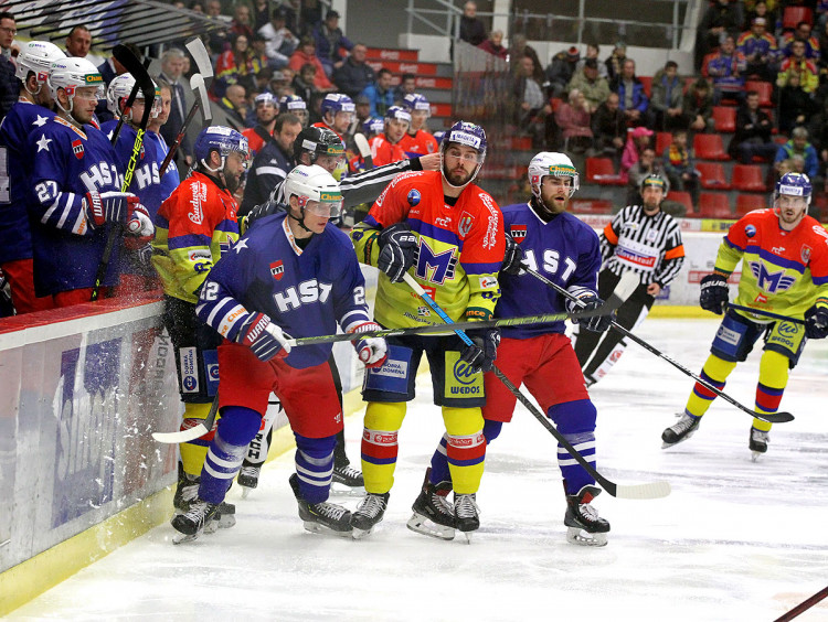 David Gilbert s Martinem Novákem uloveni v třebíčské ofsajdové pasti