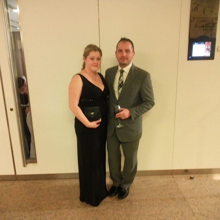 FOTOGALERIE: Dostali jste od Olomoucké Drbny na Olomouckém plese fotku na památku? Tady je webová galerie!