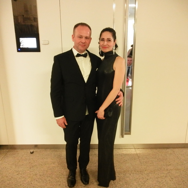 FOTOGALERIE: Dostali jste od Olomoucké Drbny na Olomouckém plese fotku na památku? Tady je webová galerie!