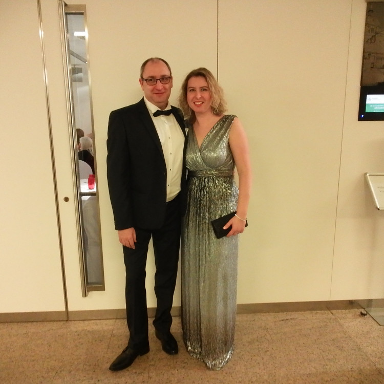 FOTOGALERIE: Dostali jste od Olomoucké Drbny na Olomouckém plese fotku na památku? Tady je webová galerie!