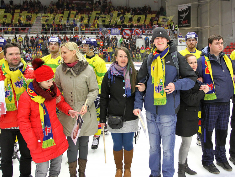 Motor se dlouhodobě snaží dělat dobré skutky