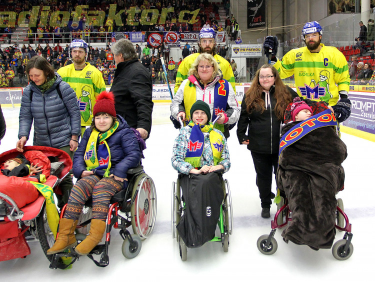 Netradiční začátek prvoligového duelu