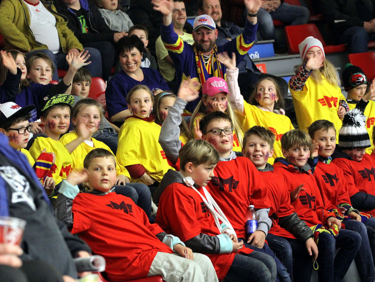 Kájovští školáci fandili, seč jim síly stačily