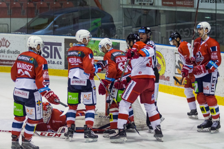 FOTOGALERIE: Mora vyhrála nad Pardubicemi a upevnila si pozici v nejlepší šestce