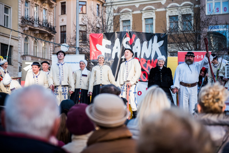 Do Brna zavítal fašank, autor: Tomáš Hrivňák