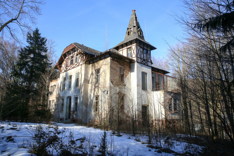 Zámeček v Machníně