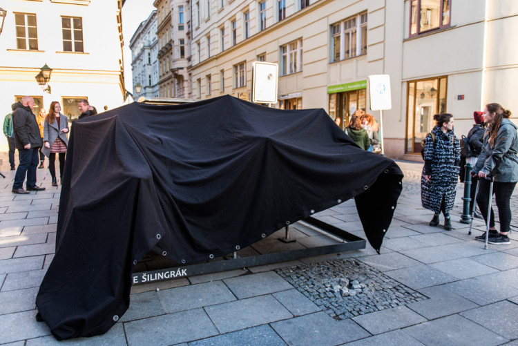 Žraloci obsadili Šilingrák, autor: Tomáš Hrivňák