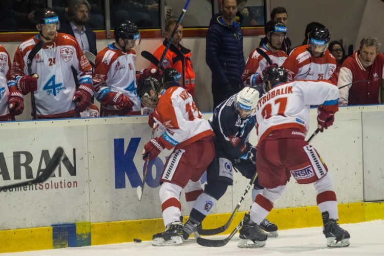 FOTOGALERIE: Aleš Jergl je král! Gólem v prodloužení proti Plzni posunul Moru blíže k postupu v play-off