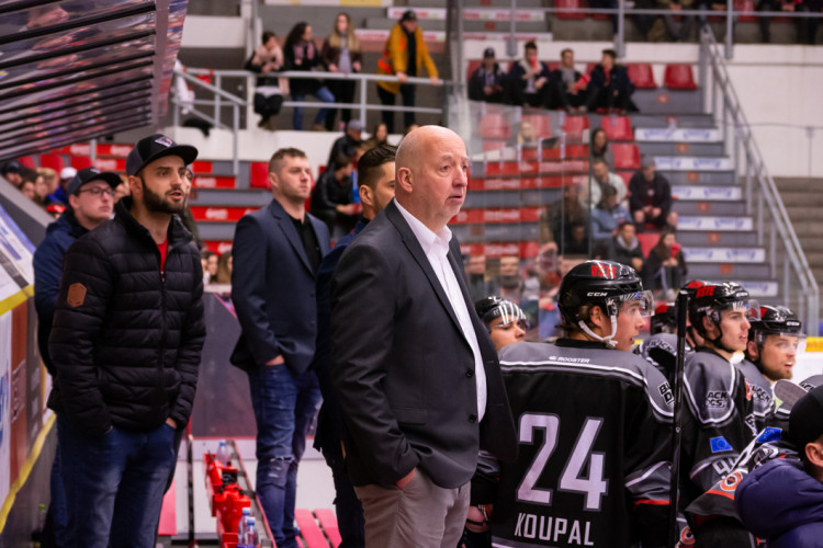 Jihočeská univerzita neobhájila titul z loňského roku, na ledě podlehla VŠTE