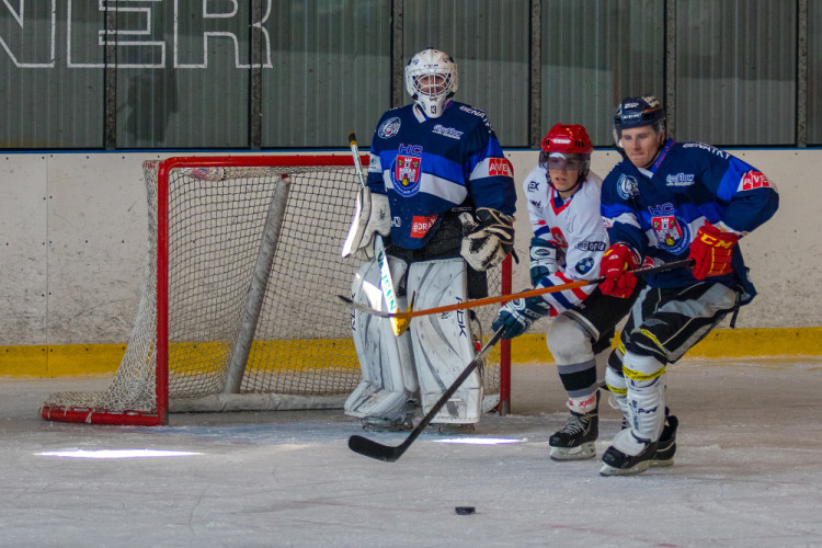 Sdruženáři poměřili síly s biatlonisty v hokeji