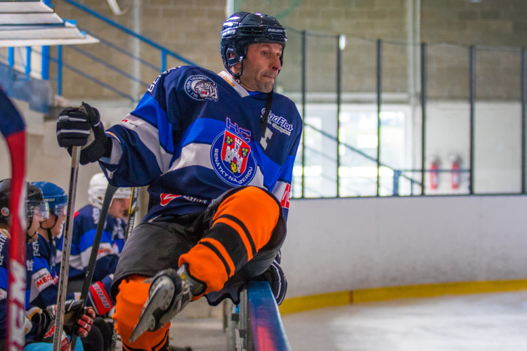 Sdruženáři poměřili síly s biatlonisty v hokeji