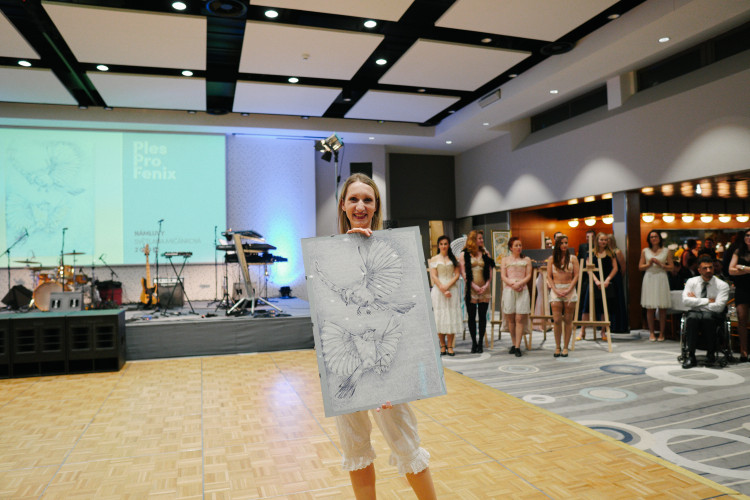 Ples pro Fénix 2019, autorka: Veronika Kovářová