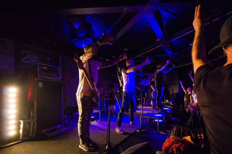 Skupina Pipes and Pints opět září na scéně s novým zpěvákem