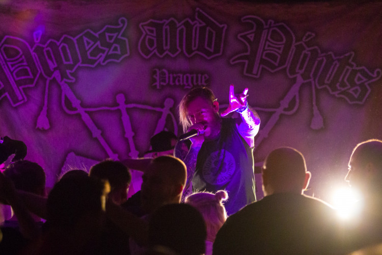 Skupina Pipes and Pints opět září na scéně s novým zpěvákem