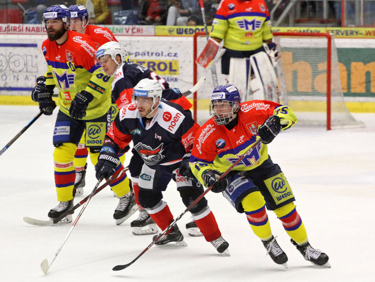 Pavel Novák se při barážovém duelu s Piráty na ledě neztratil