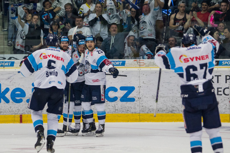 Tygři to dnes Ocelářům nandali a je vyrovnáno