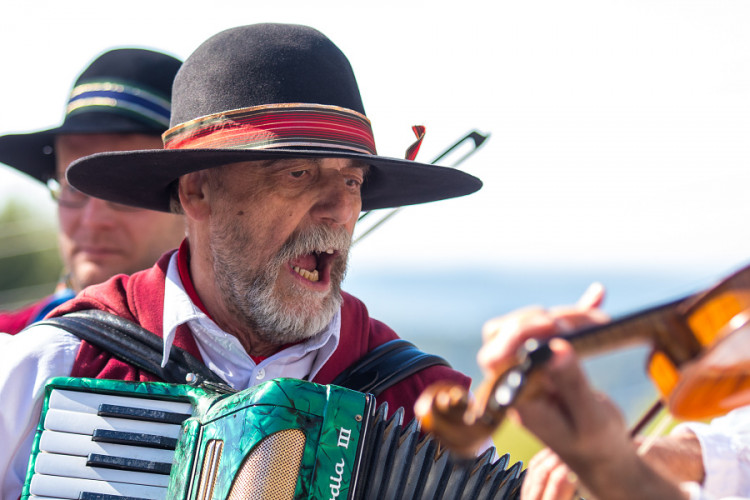 Na Bobově oslavili Velikonoce opravdu tradičně