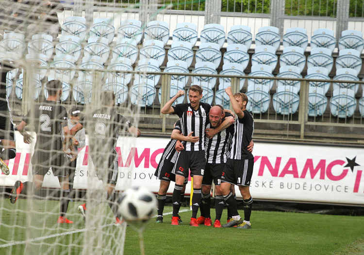 Dynamo porazilo Chrudim a slaví návrat do nejvyšší soutěže