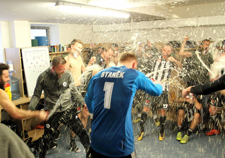 Dynamo porazilo Chrudim a slaví návrat do nejvyšší soutěže