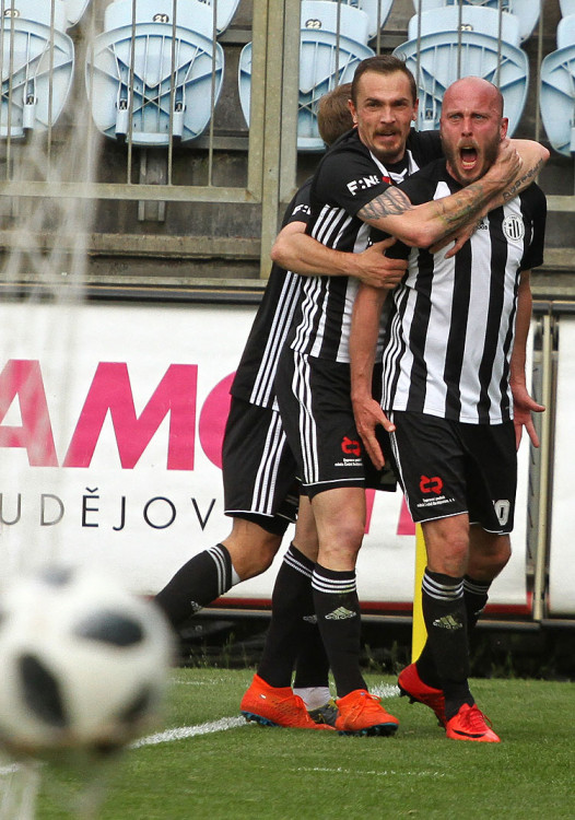 Dynamo porazilo Chrudim a slaví návrat do nejvyšší soutěže