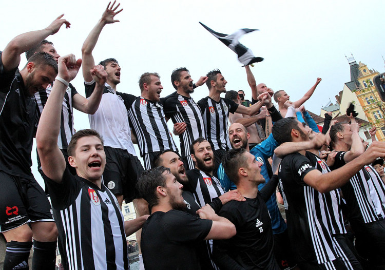 Dynamo porazilo Chrudim a slaví návrat do nejvyšší soutěže