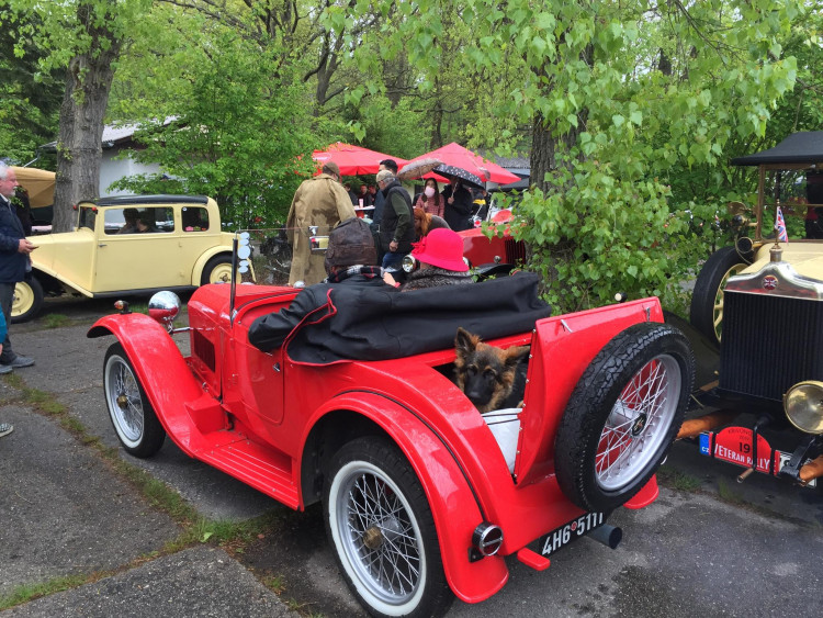 Veterány v Křivonosce