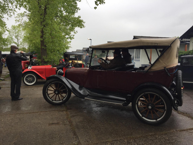 Veterány v Křivonosce