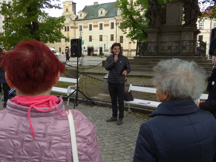 Demonstrace na jihlavském Masarykově náměstí - nezávislost justice