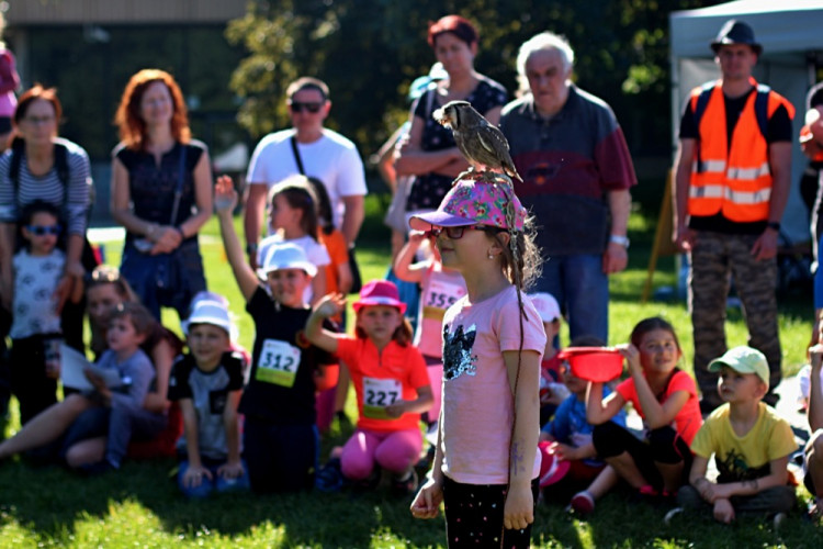 FOTOGALERIE: V parku se konal pátý ročník charitativní akce Jeden běh nestačí. Podívejte se na fotky!