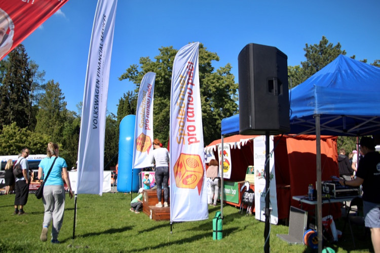 FOTOGALERIE: V parku se konal pátý ročník charitativní akce Jeden běh nestačí. Podívejte se na fotky!