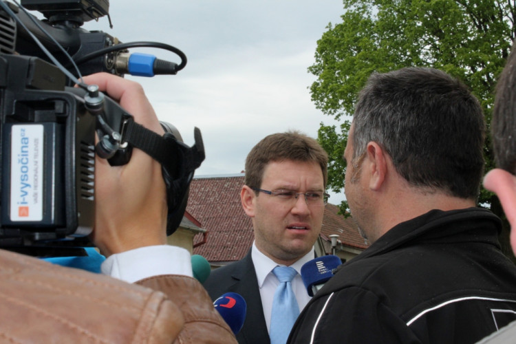 Ředitel SÚRAO v lokalitě Hrádek