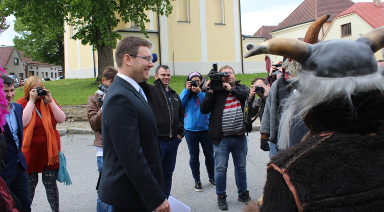 Ředitel SÚRAO v lokalitě Hrádek