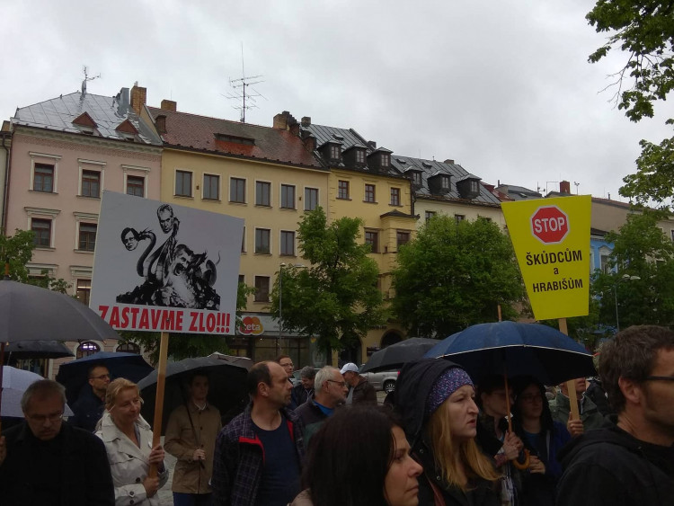 Protest na podporu nezávislosti justice 28.5.2019