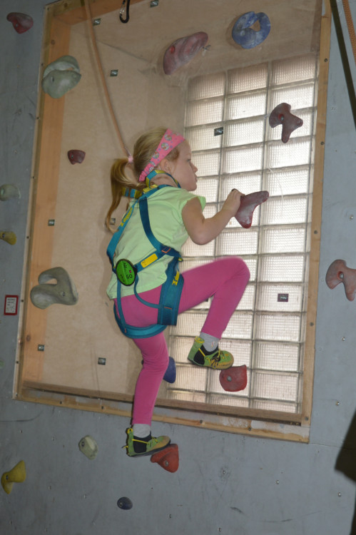 Dětské lezecké závody