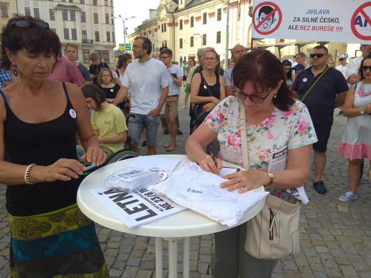 Jihlavský protest za nezávislost justice počtvrté