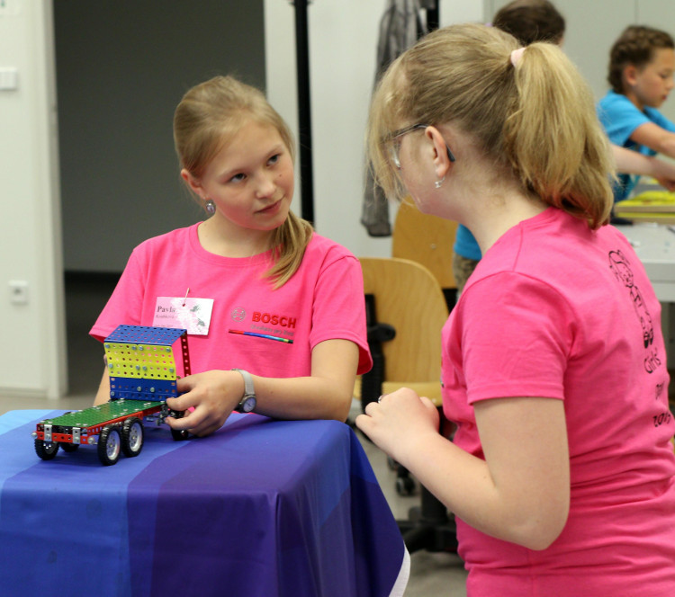 „Girls´ Day v Boschi