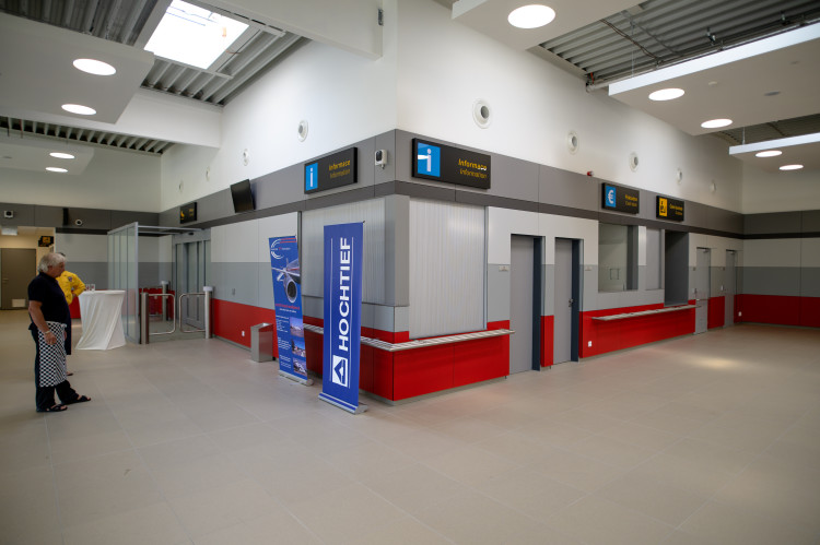 Slavnostní otevření terminálu na Letišti České Budějovice