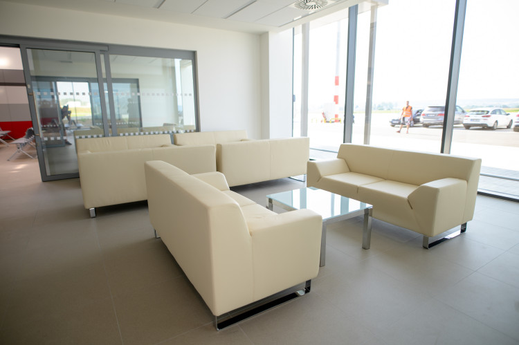 Slavnostní otevření terminálu na Letišti České Budějovice