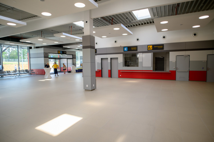 Slavnostní otevření terminálu na Letišti České Budějovice