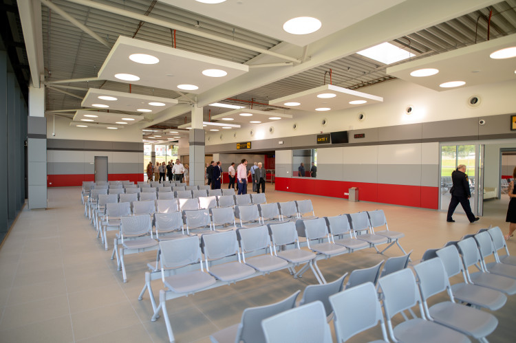 Slavnostní otevření terminálu na Letišti České Budějovice